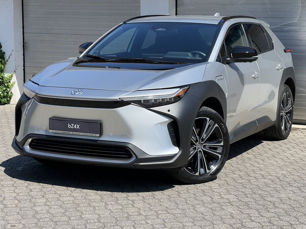 Bild des Angebotes Toyota bZ4X Comf.- und Techn. Pak. AHK 8-Fach