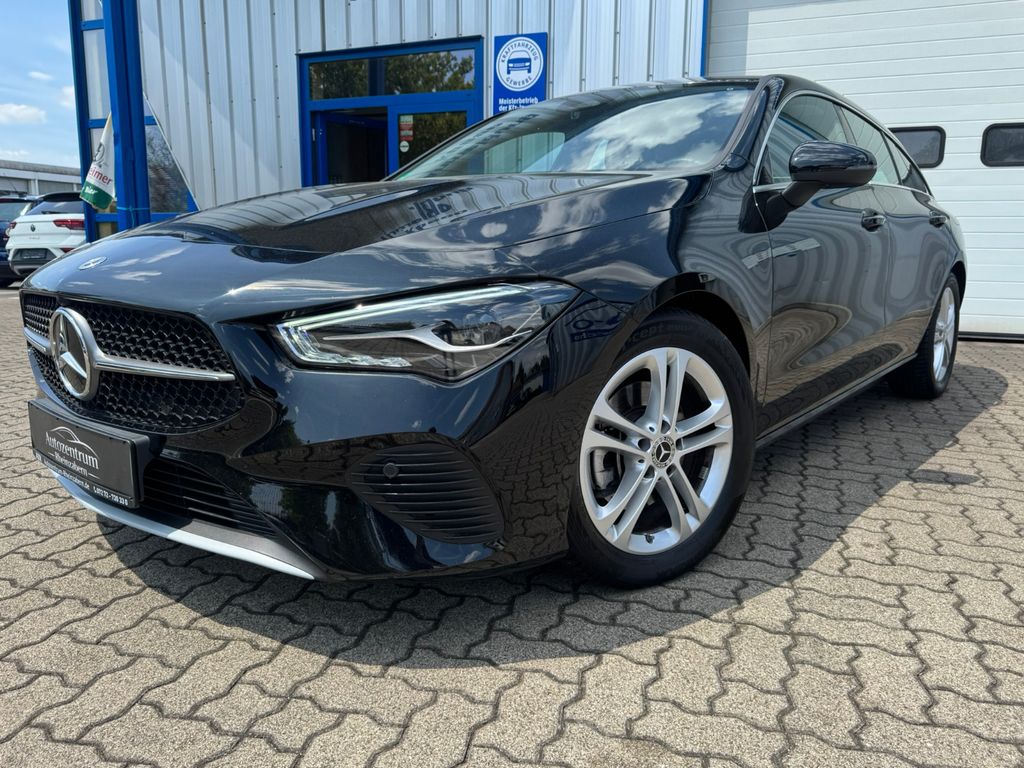 Bild des Angebotes Mercedes-Benz CLA 180 | AUT | AHK | KAMERA | NAVI | SZH | LED