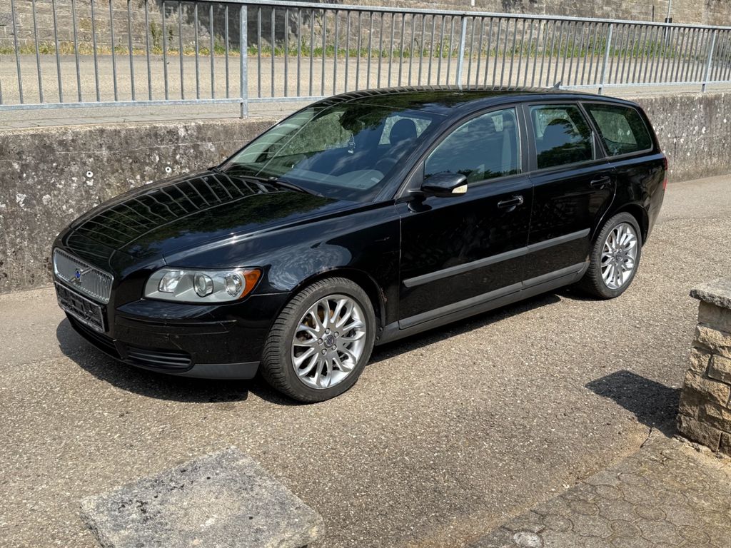 Bild des Angebotes Volvo V50 2.0D -