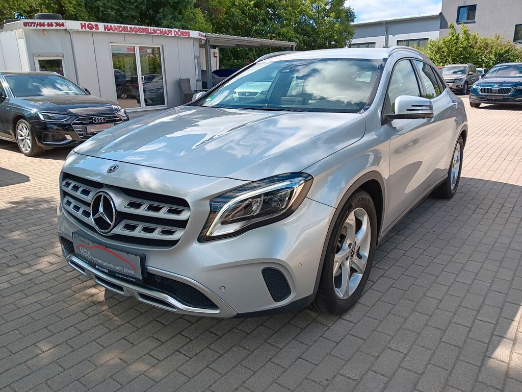 Bild des Angebotes Mercedes-Benz GLA 200 Urban Navi Klima LED Sitzheizung PDC