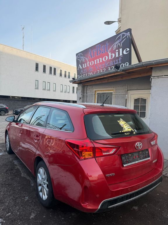 Bild des Angebotes Toyota Auris Touring Sports Life+