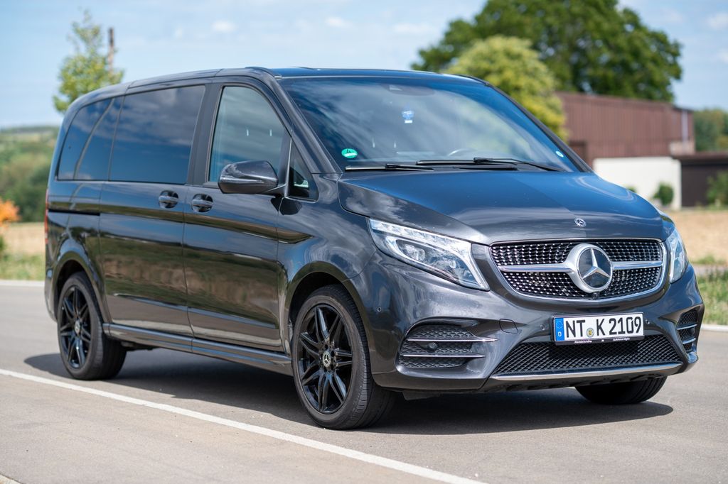 Bild des Angebotes Mercedes-Benz V 300 d4Matic AMG Line I Standheizung TÜV neu
