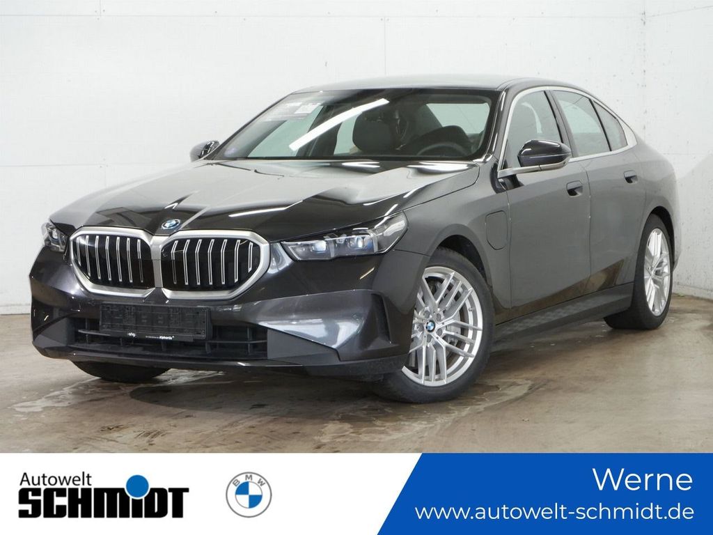 Bild des Angebotes BMW 550e xDrive + GARANTIE-bis-05.2030