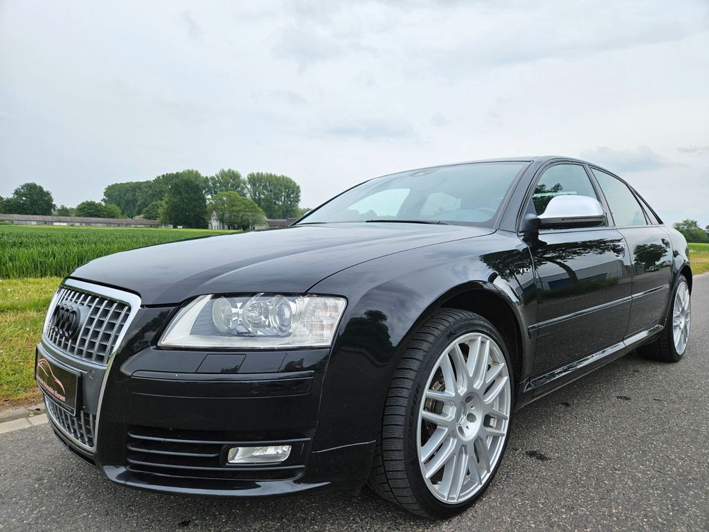 Bild des Angebotes Audi S8 V10 5.2 Quattro / B&O / Ceramic