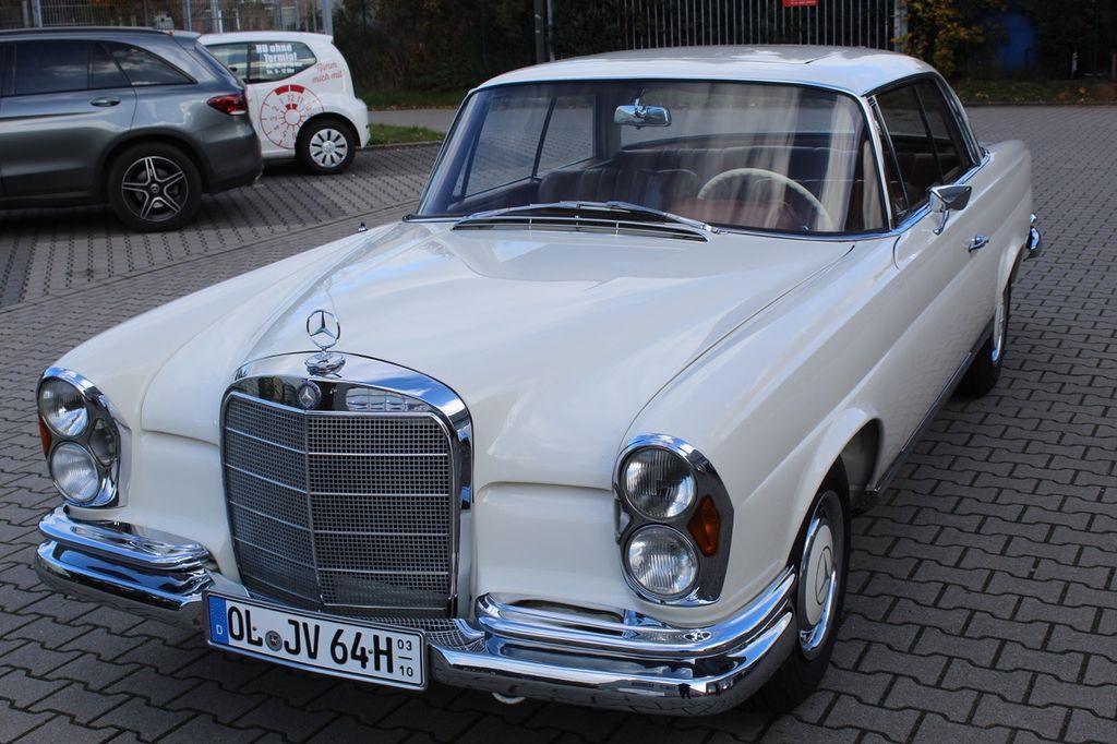 Bild des Angebotes Mercedes-Benz 220 W111 Coupe SEb ,Aut., Leder, Note 2+
