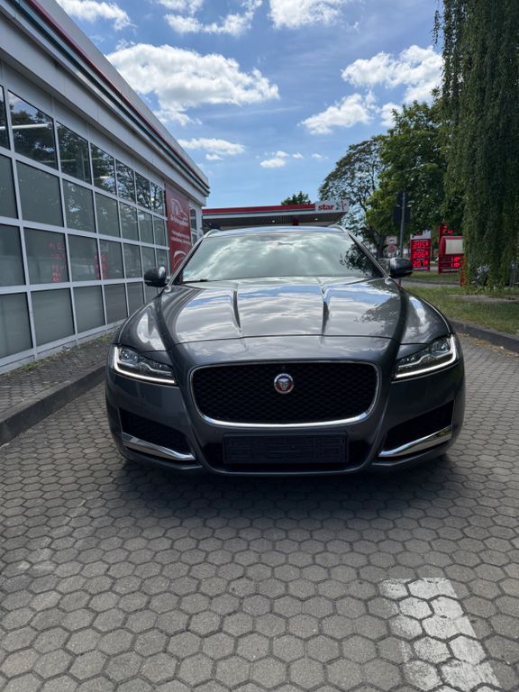Bild des Angebotes Jaguar XF 25d AWD 240PS Portfolio Auto. Panorama Sound