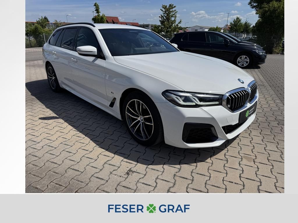 Bild des Angebotes BMW 520 d xDrive M Sport LED ACC NAVI HARMAN KAMERA
