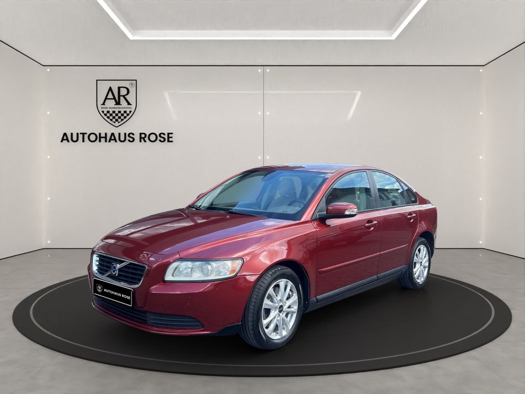 Bild des Angebotes Volvo S40 Lim. 2.0 D*Automatik*Anhängerkpl.*Parkhilfe
