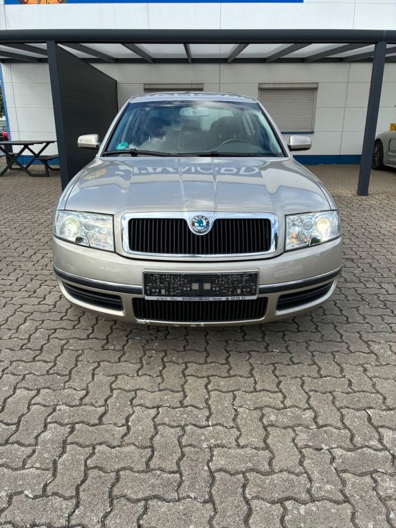 Bild des Angebotes Skoda Superb 2.8 V6 Sehr guter Zustand