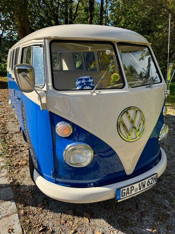 Volkswagen T1, Klassisch Weiß-Blau
