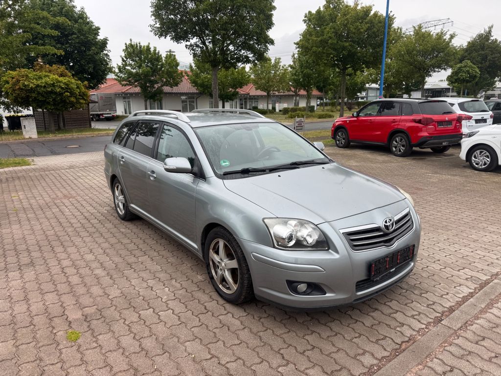 Bild des Angebotes Toyota Avensis Combi Sol 1.8-l-VVT-i