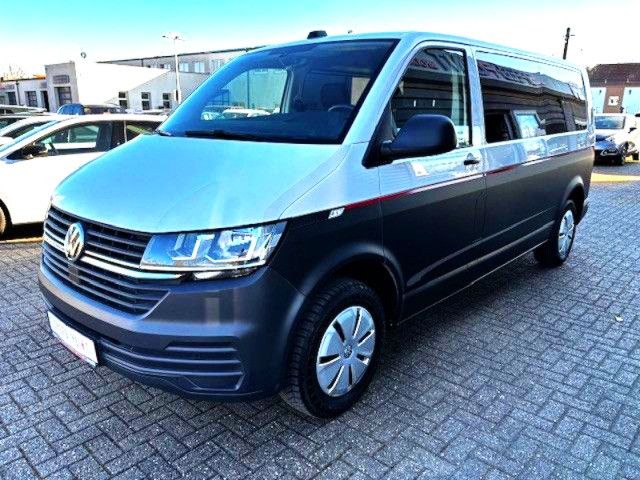 Bild des Angebotes Volkswagen T6.1 Kombi/Lang/Navi/Kamera/8-Sitzer