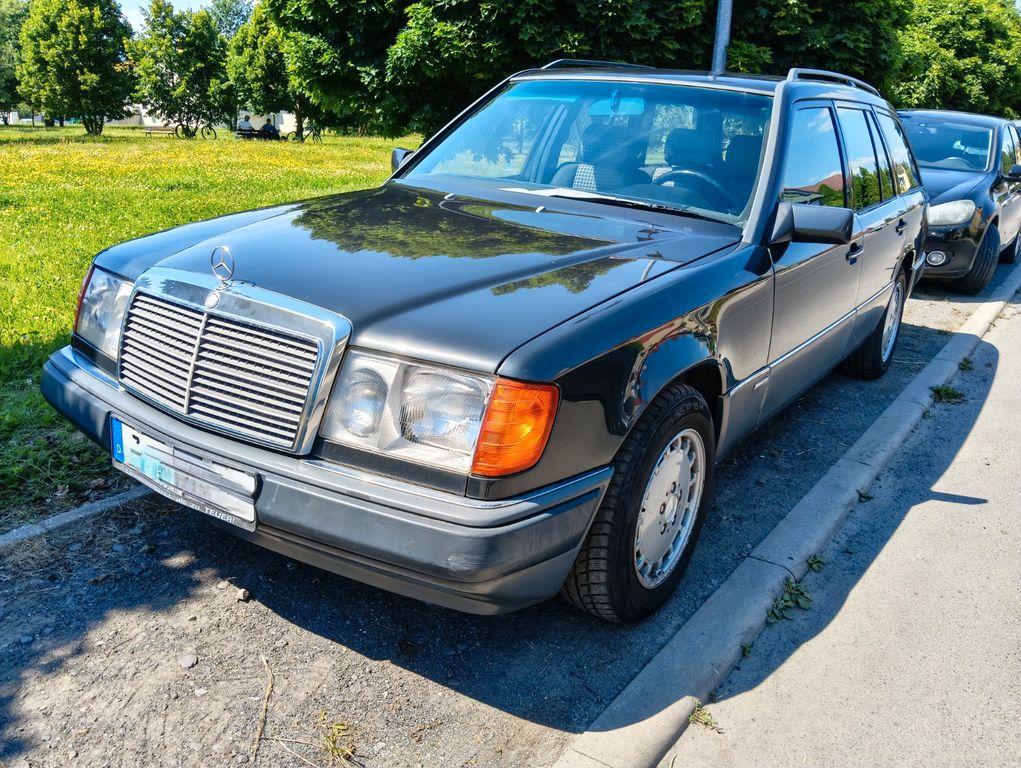 Bild des Angebotes Mercedes-Benz 300 TD Automatik Sportline Klima