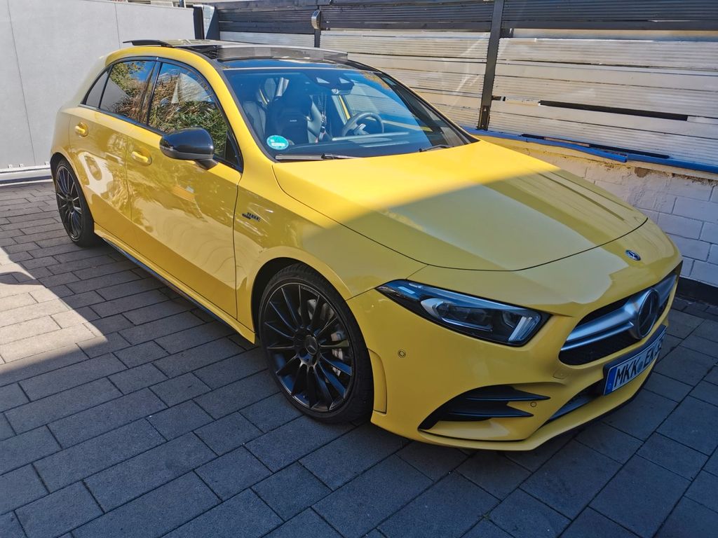 Mercedes-Benz A 35 AMG A 35 4MATIC DCT Standard