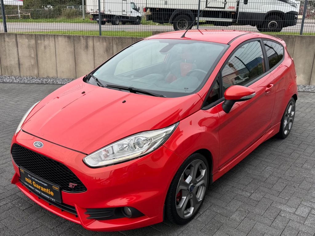 Bild des Angebotes Ford Fiesta ST PERFORMANCE LAVA-ROT NAVI