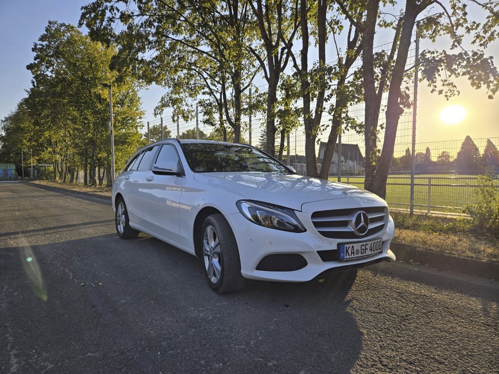 Bild des Angebotes Mercedes-Benz C 300 h T Autom. -