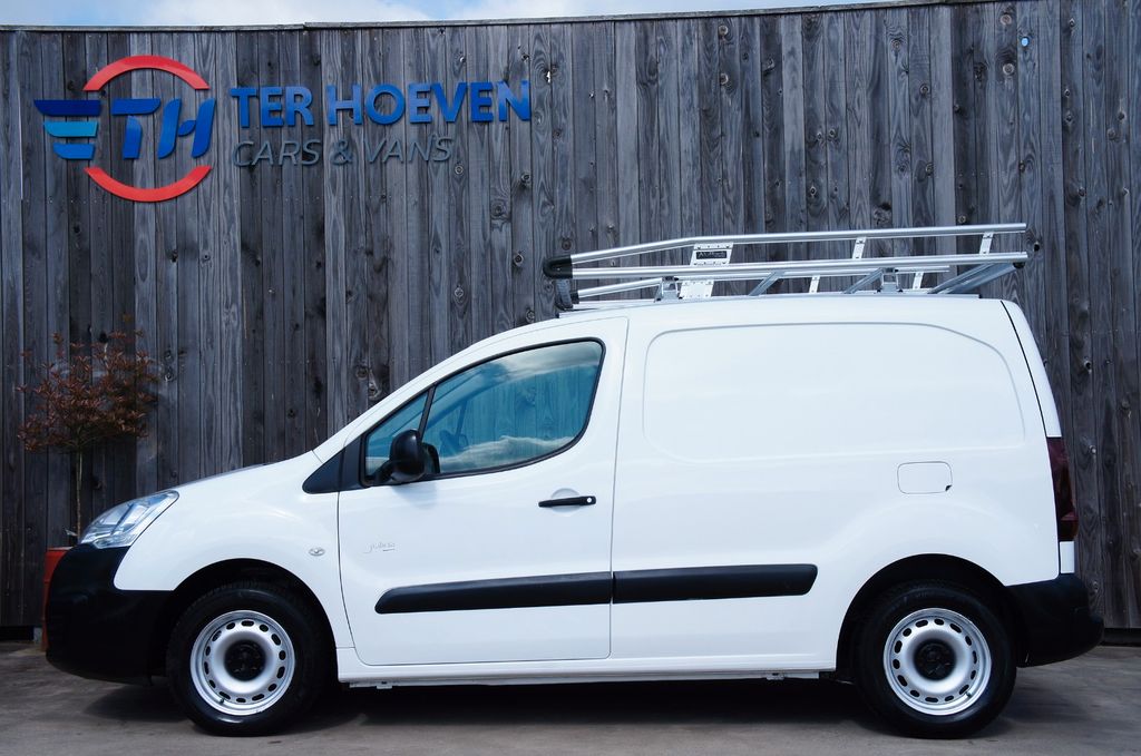 Bild des Angebotes Peugeot Partner 1.6 HDi L1H1 Klima Dachträger Zahnriemen