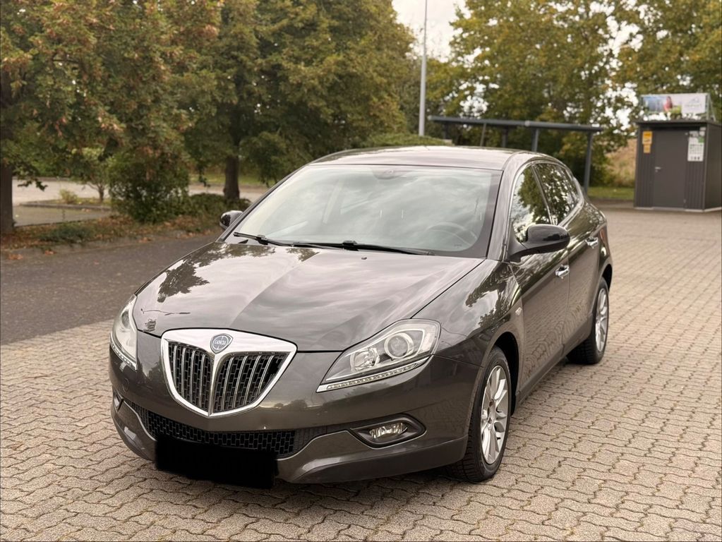 Bild des Angebotes Lancia Delta 2.0 Multijet 16v Platino TÜV 09.2028.!!!
