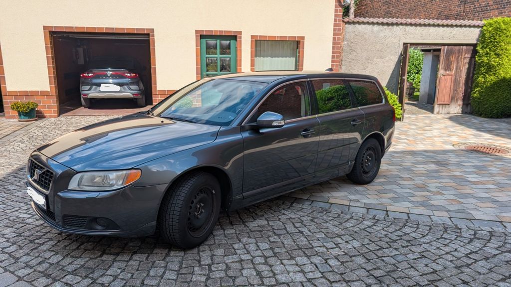 Bild des Angebotes Volvo V70 2.5T Geartronic Edition Comfort Edition ...