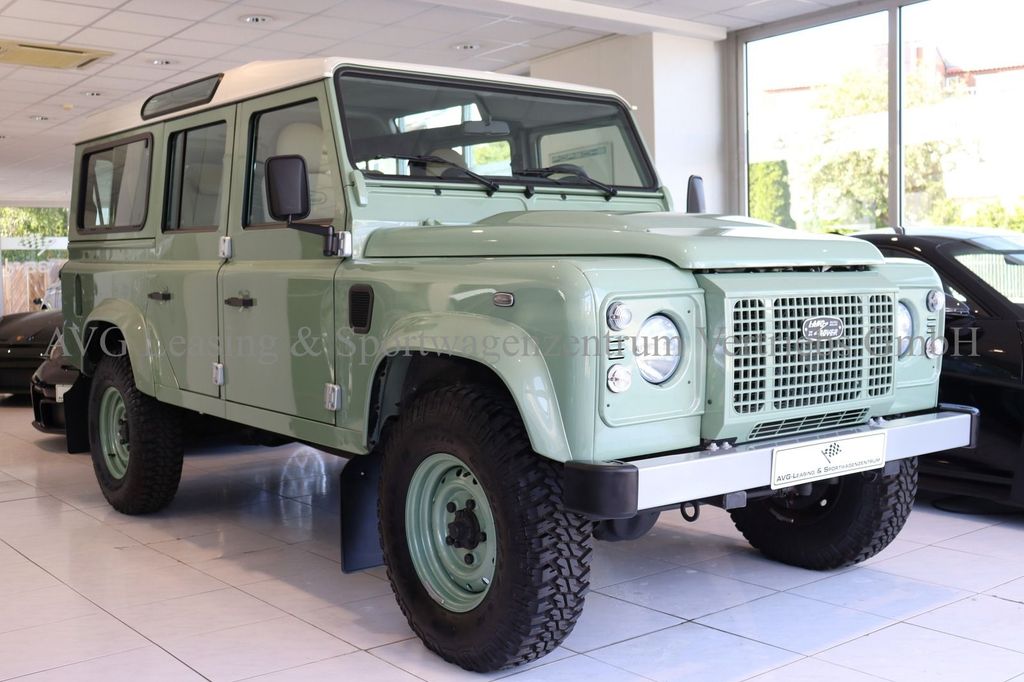 Bild des Angebotes Land Rover Defender 110 Heritage 20'KM/AHK/LED/TOP HISTORIE