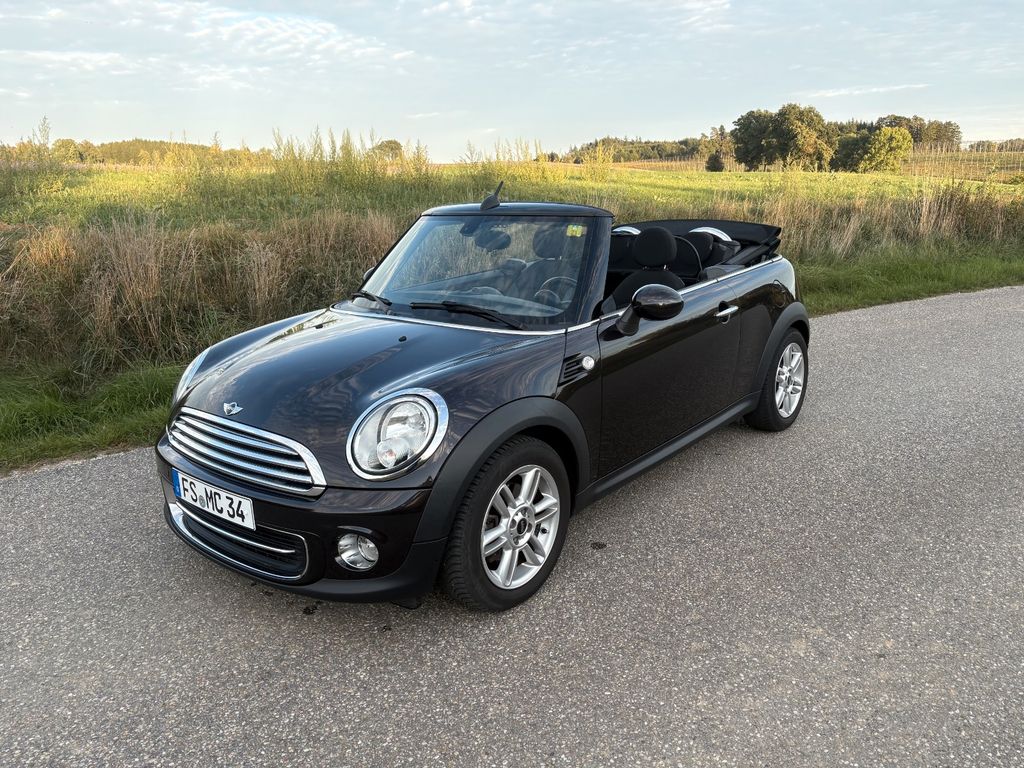 Bild des Angebotes MINI Cooper Cabrio, 97.600 km, TÜV 6/28, 2. Hand