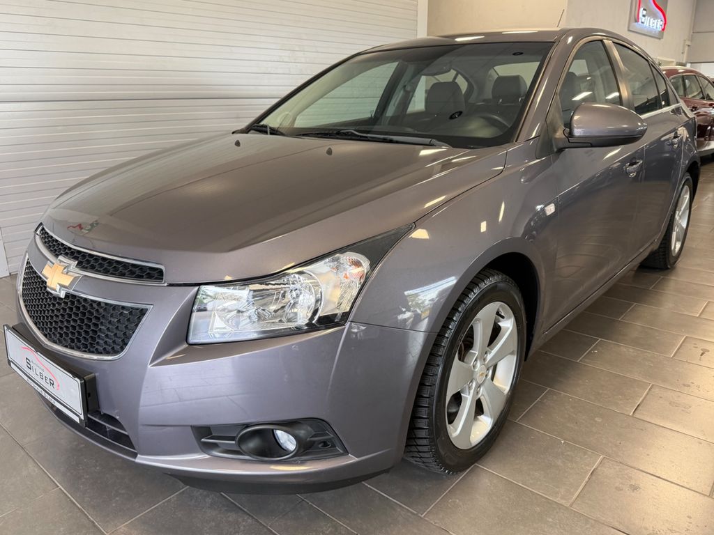 Bild des Angebotes Chevrolet Cruze LTZ 2.0 D Aut. Leder/Sitzhz/PDC/Navi