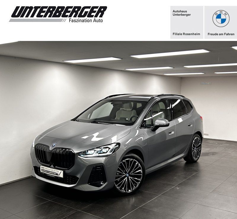 Bild des Angebotes BMW 230e xDrive Active Tourer M Sportpaket Pano. AHK