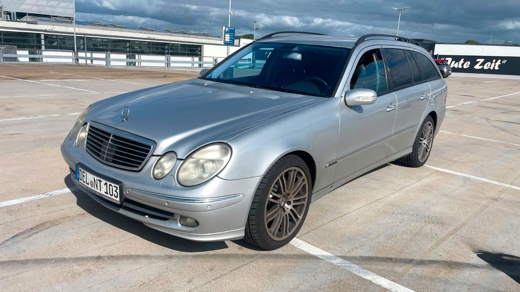 Bild des Angebotes Mercedes-Benz E 320 CDI T Avantgarde