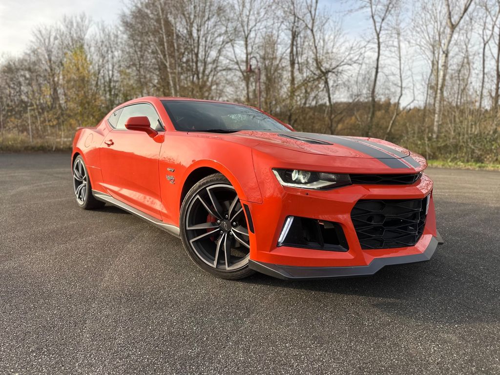 Bild des Angebotes Chevrolet Camaro 50th / Hot Wheels / Schalter **Voll**