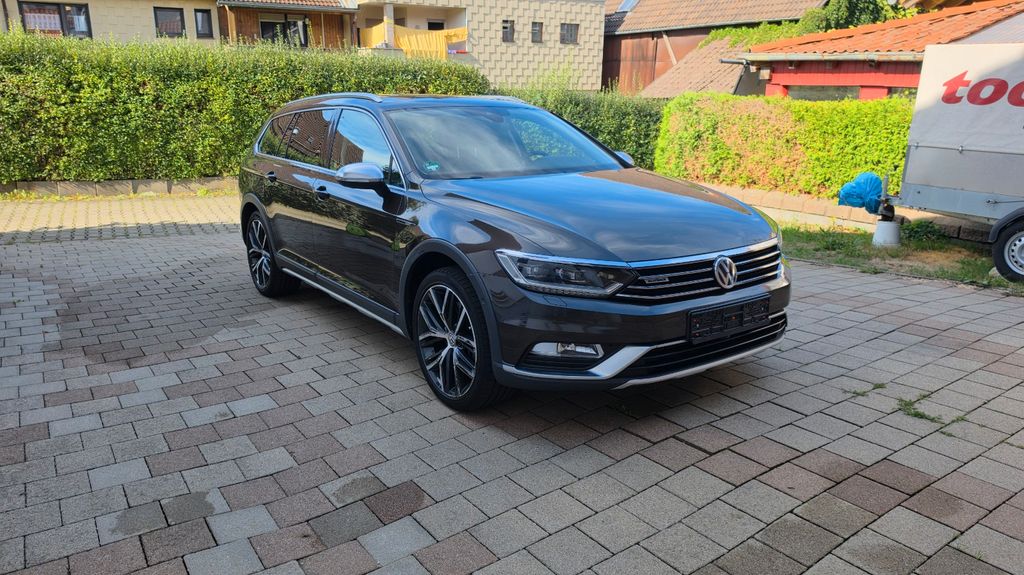 Bild des Angebotes Volkswagen Passat Alltrack 2.0 TDI DSG 4Motion Unfall/Rep.