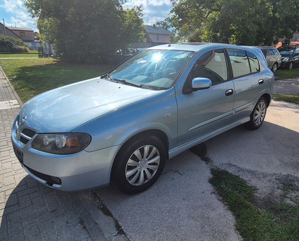 Nissan Almera Acenta Plus