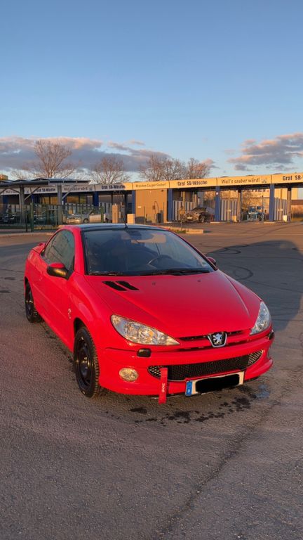 Bild des Angebotes Peugeot 206 CC Platinum 110 Automatik 1,6L