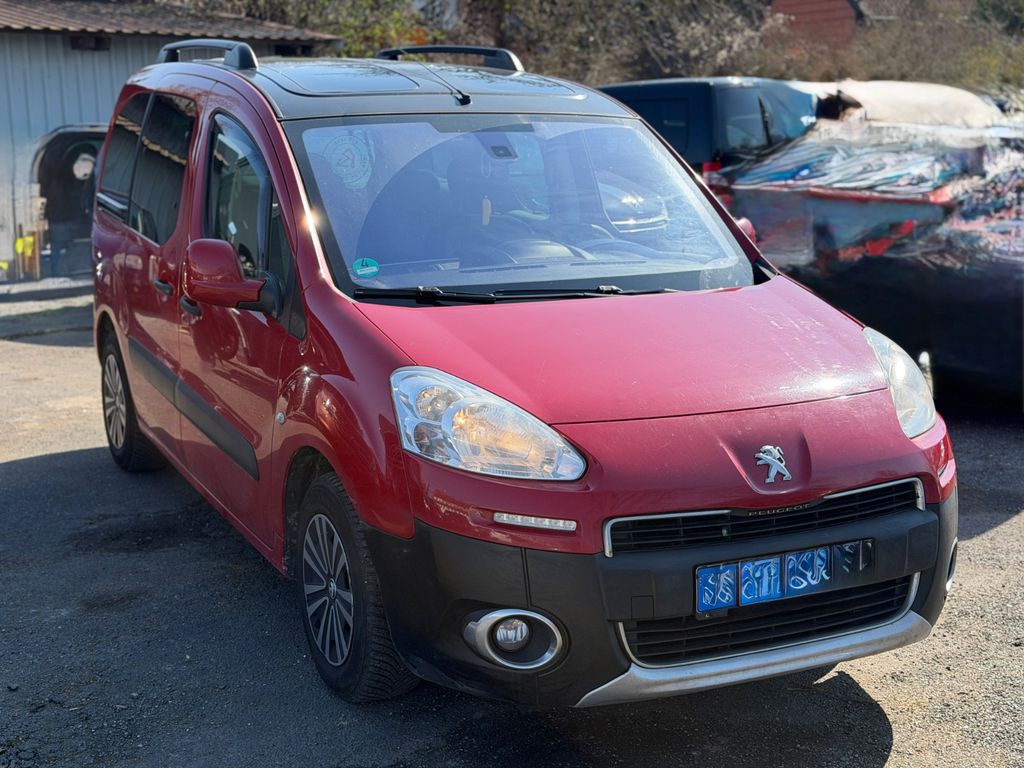 Bild des Angebotes Peugeot Partner Tepee Active PANO/AUTOMATIK/KLIMA