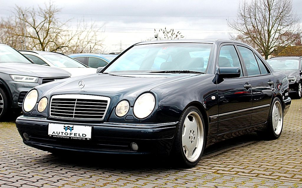 Bild des Angebotes Mercedes-Benz E 60 AMG/SHEFT/KEIN ROST/LEDER/XENON/SCHIEBEDACH