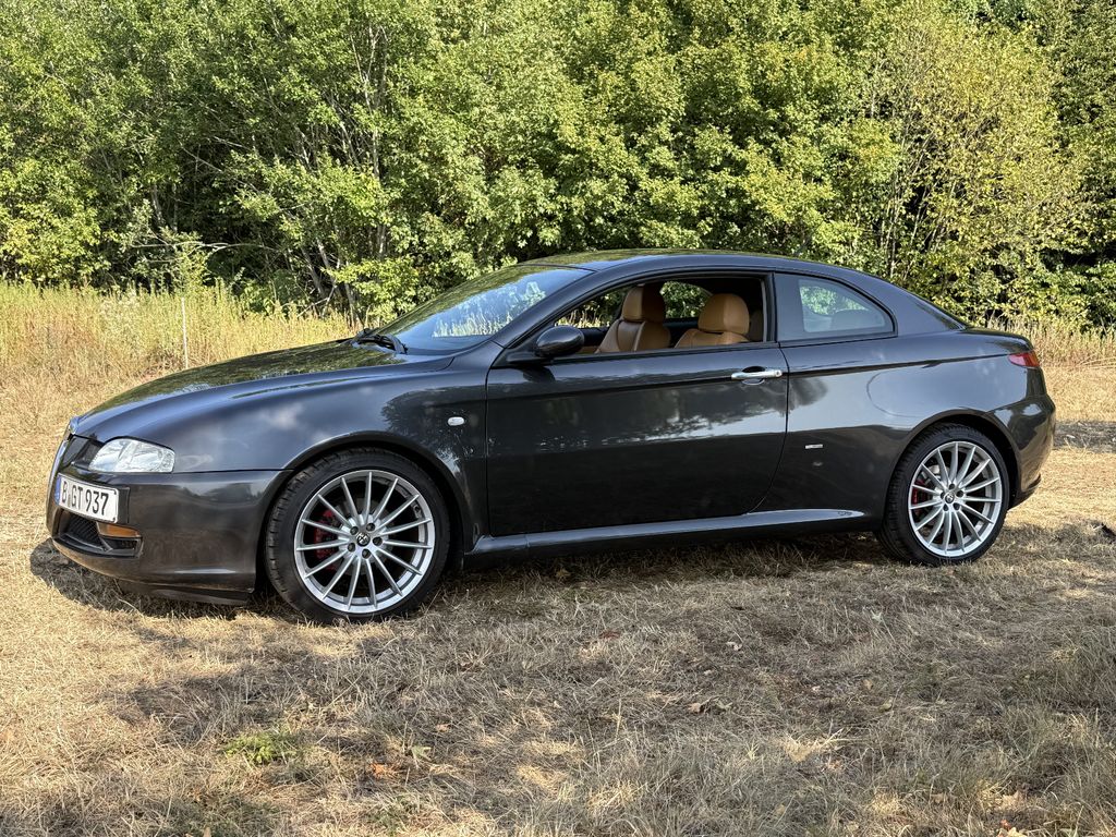 Bild des Angebotes Alfa Romeo GT 2.0 JTS Distinctive Distinctive
