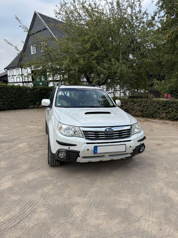 Bild des Angebotes Subaru Forester 2.0D Exclusive