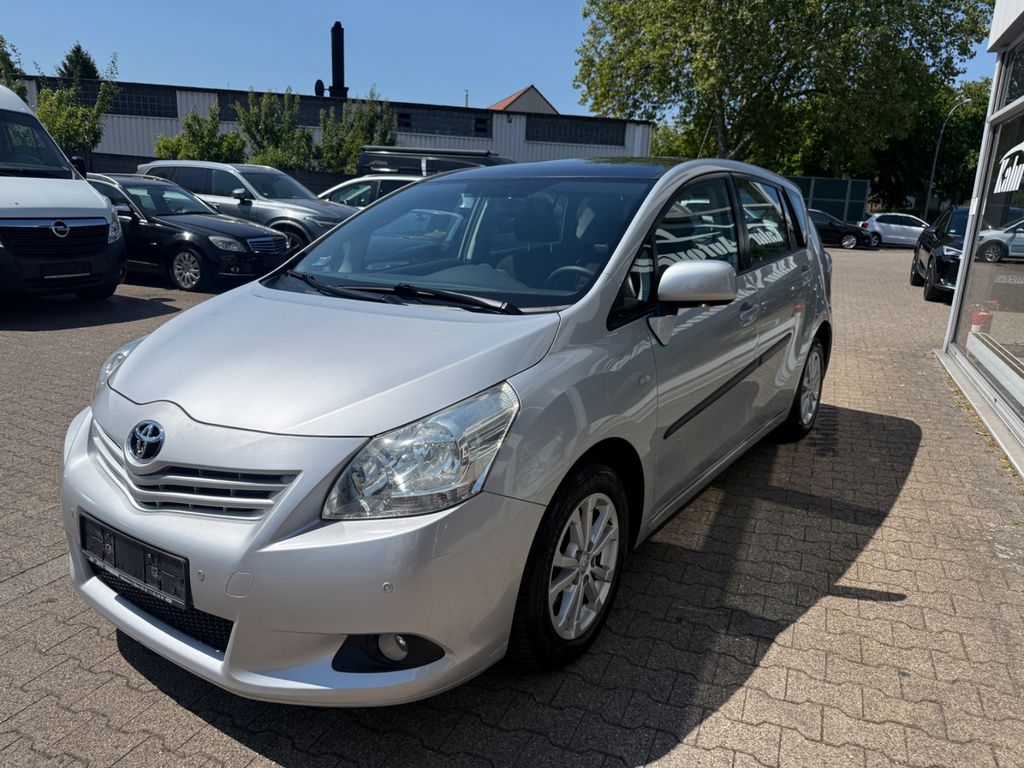 Bild des Angebotes Toyota Verso Edition/panoramadach///