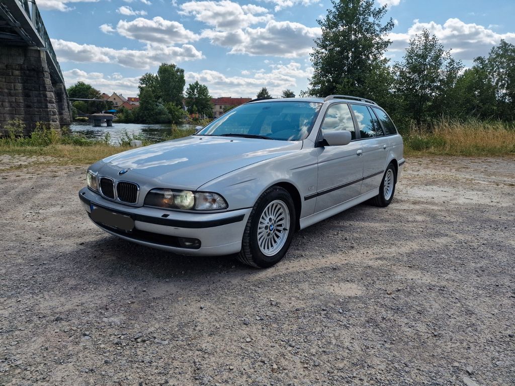 Bild des Angebotes BMW 528i Komplett überholt, Liebhaber Fahrzeug