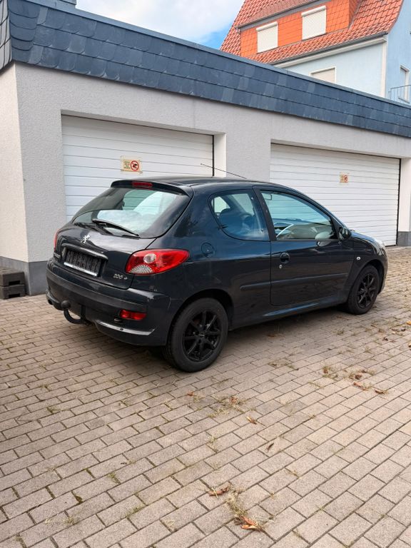 Bild des Angebotes Peugeot 206+ 1.4 HDi eco 70 // FRISCH TÜV