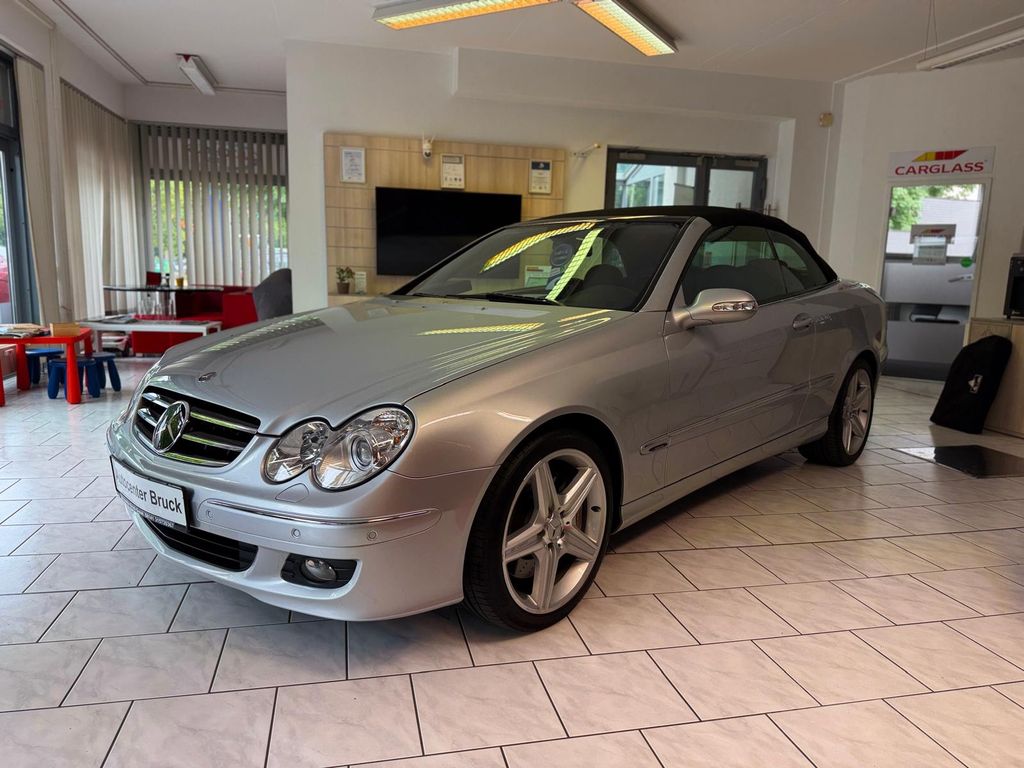 Bild des Angebotes Mercedes-Benz CLK 500 Cabr 5,5 V8 AMG Sportp.Deut.Fahrz.1 Hand