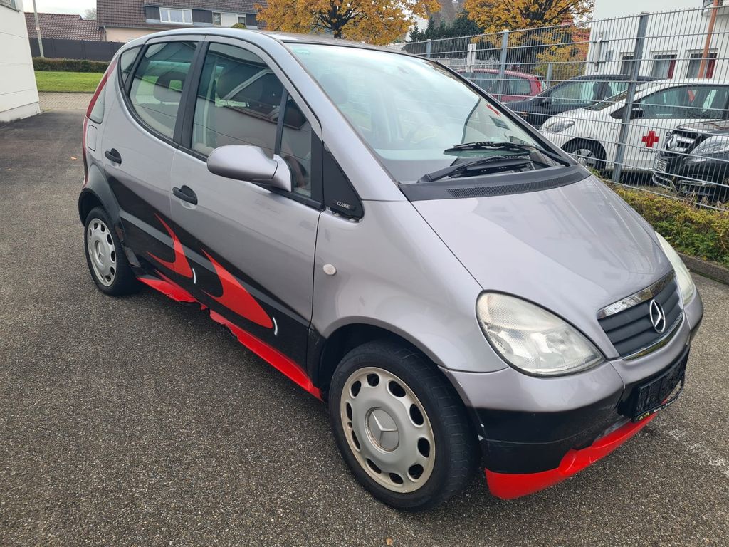 Mercedes-Benz A 140 CLASSIC "MC LAREN F1 DESIGN"
