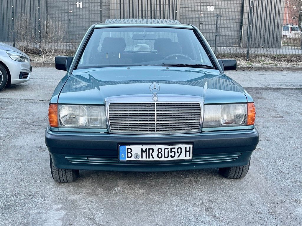 Bild des Angebotes Mercedes-Benz 190 1,8E*Autom*mit H-Kennz*TÜV 03/28*eSD*eFH*ABS