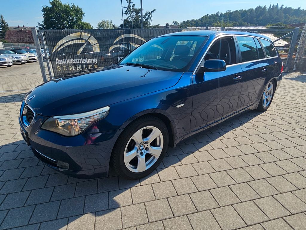 Bild des Angebotes BMW 530iA Touring / TÜV neu/