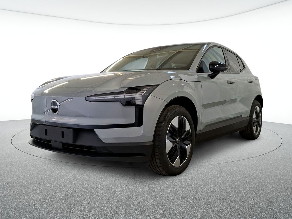 Bild des Angebotes Volvo EX30 Plus 2WD Pure Electric !! SITZ-U. LKRHZG !!