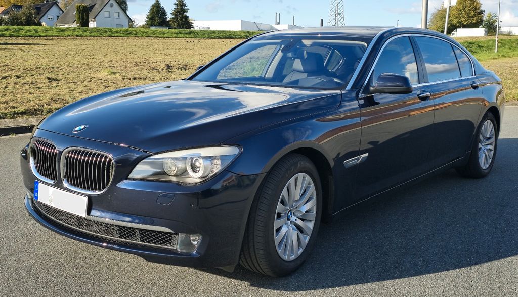 Bild des Angebotes BMW 750Li-Reimport/elktSitze,hinten,belüftet,beheizt