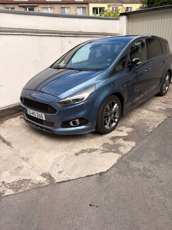 Bild des Angebotes Ford S-Max 2,0 EcoBlue 241 PS 7 Sitze ST-Line Aut...