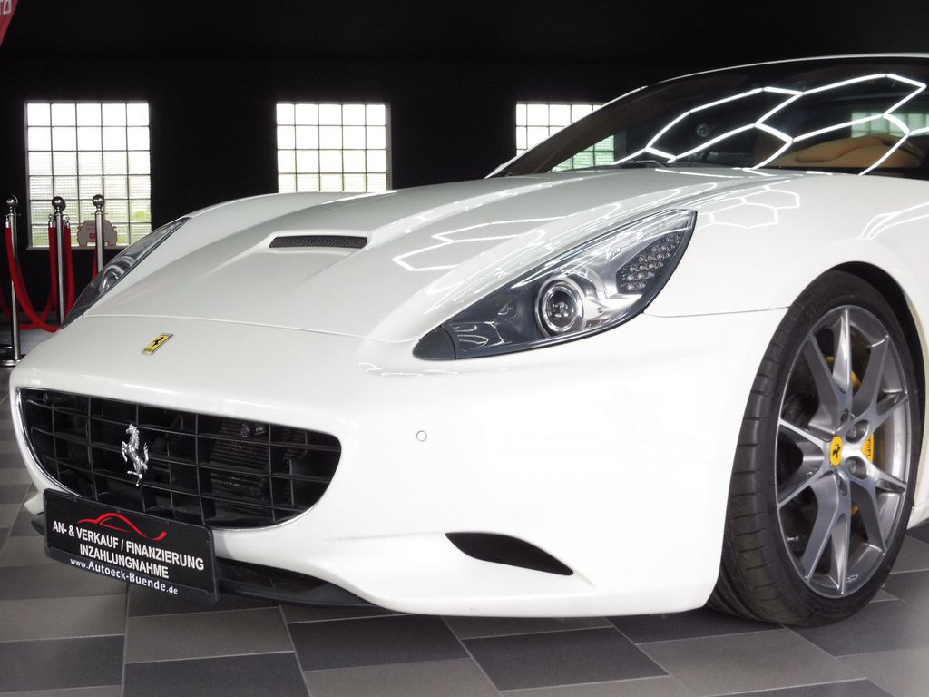 Bild des Angebotes Ferrari California 4.3 CAPRISTO//4-SITZER//20" DIAMOND//
