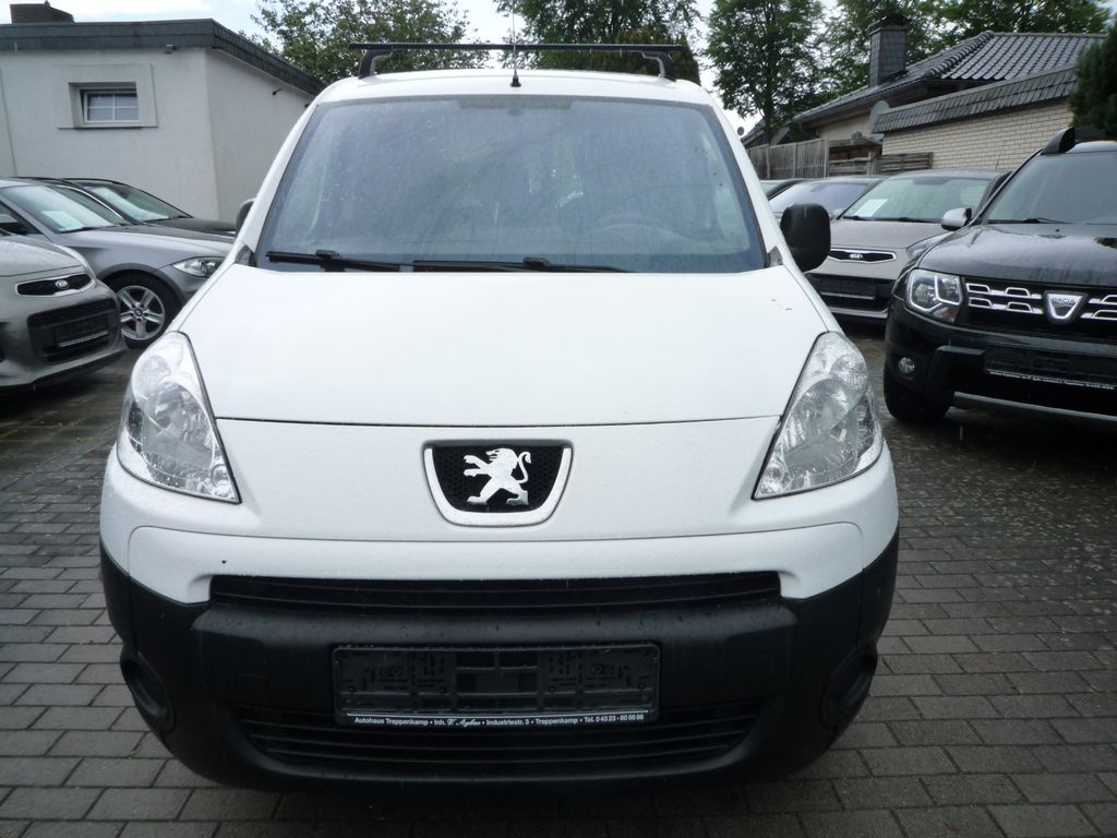Bild des Angebotes Peugeot Partner L1 Komfort/Klima/Regal/142.000km