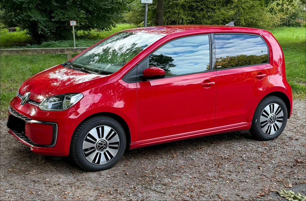 Bild des Angebotes Volkswagen e-up! UNITED CCS
