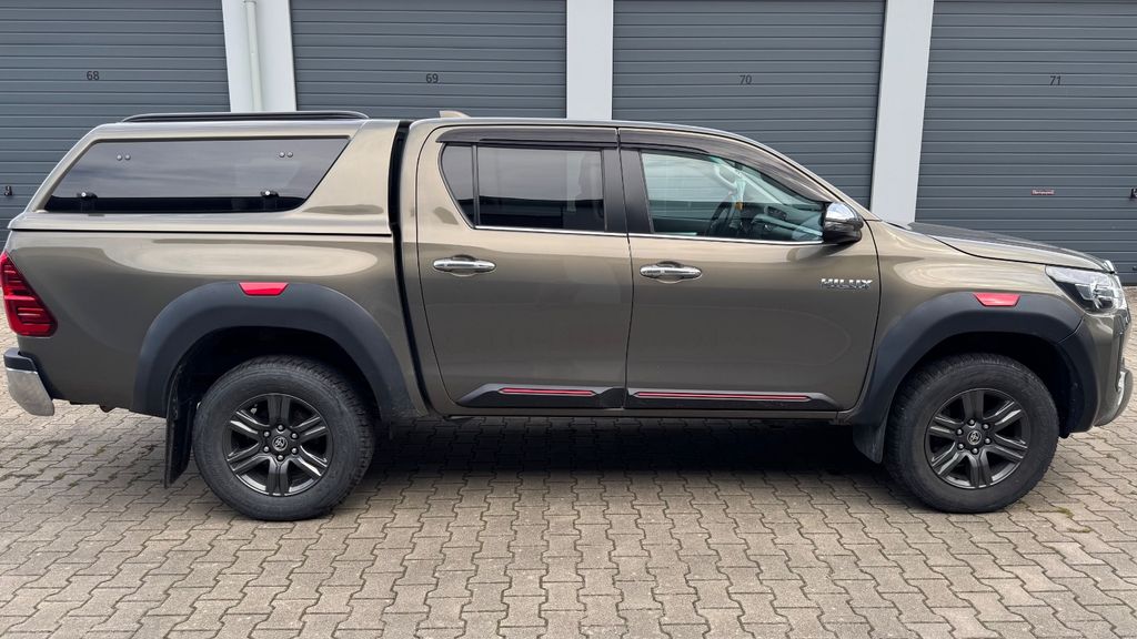 Bild des Angebotes Toyota Hilux 2.8 D-4D Automatik 4x4 | Hardtop | 1. Hand